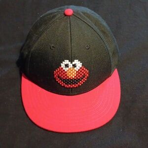 Authentic SeaWorld Sesame Street Elmo snap back hat